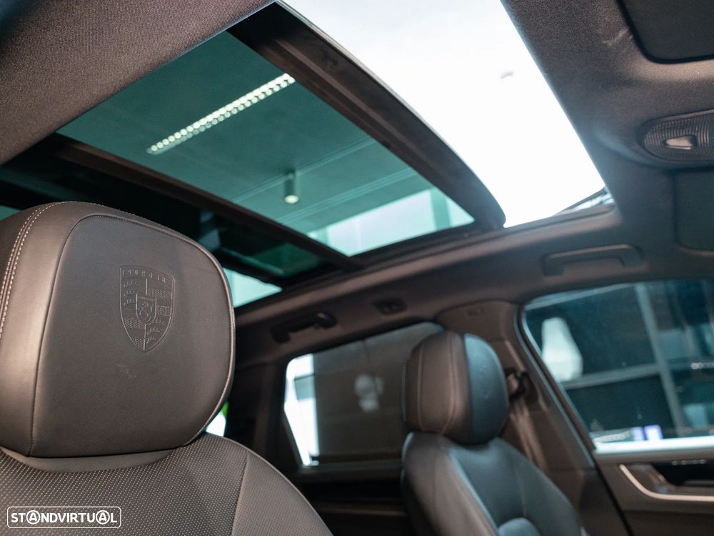 Porsche Cayenne S E-Hybrid - 40
