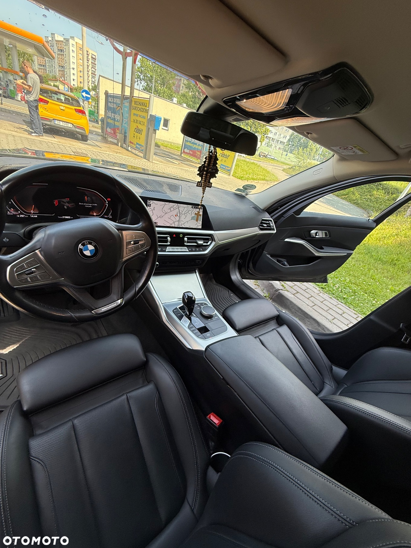 BMW Seria 3 318d Luxury Line - 8