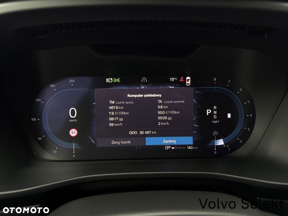 Volvo XC 40 - 18