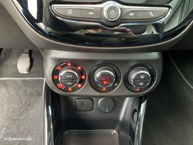 Opel Adam 1.2 Glam - 26