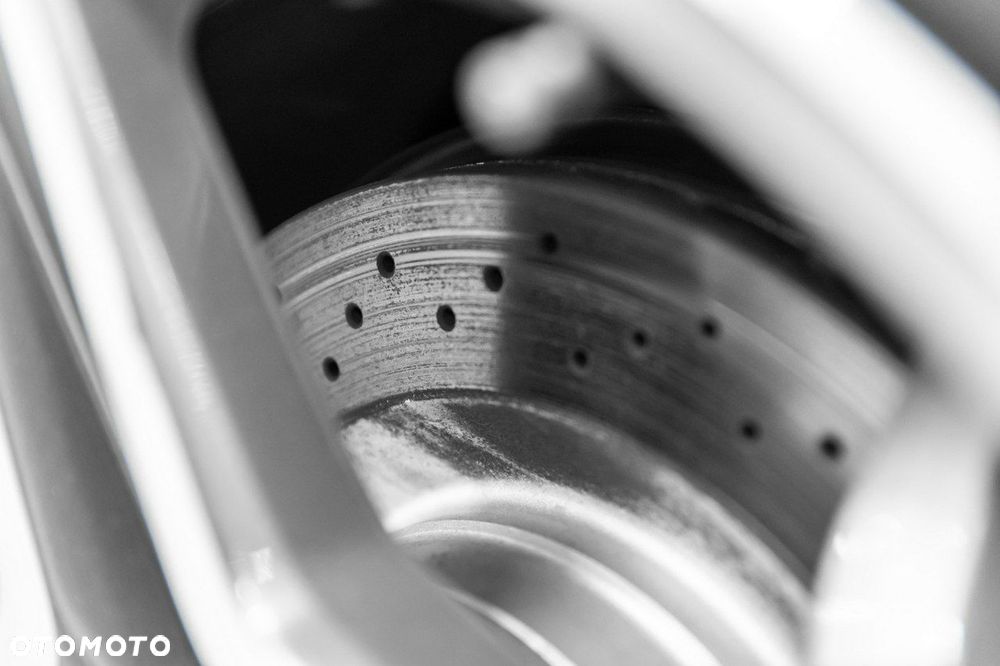 Mercedes-Benz Klasa C - 18