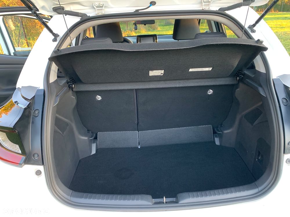 Toyota Yaris - 33