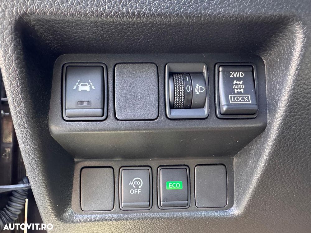 Nissan Qashqai 1.7 dCi Xtronic ALL-MODE 4x4i ACENTA - 19