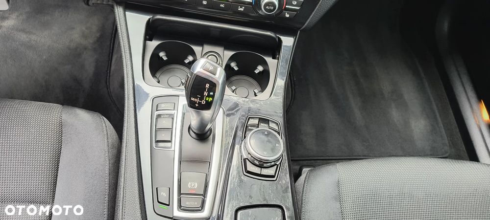 BMW Seria 5 - 18