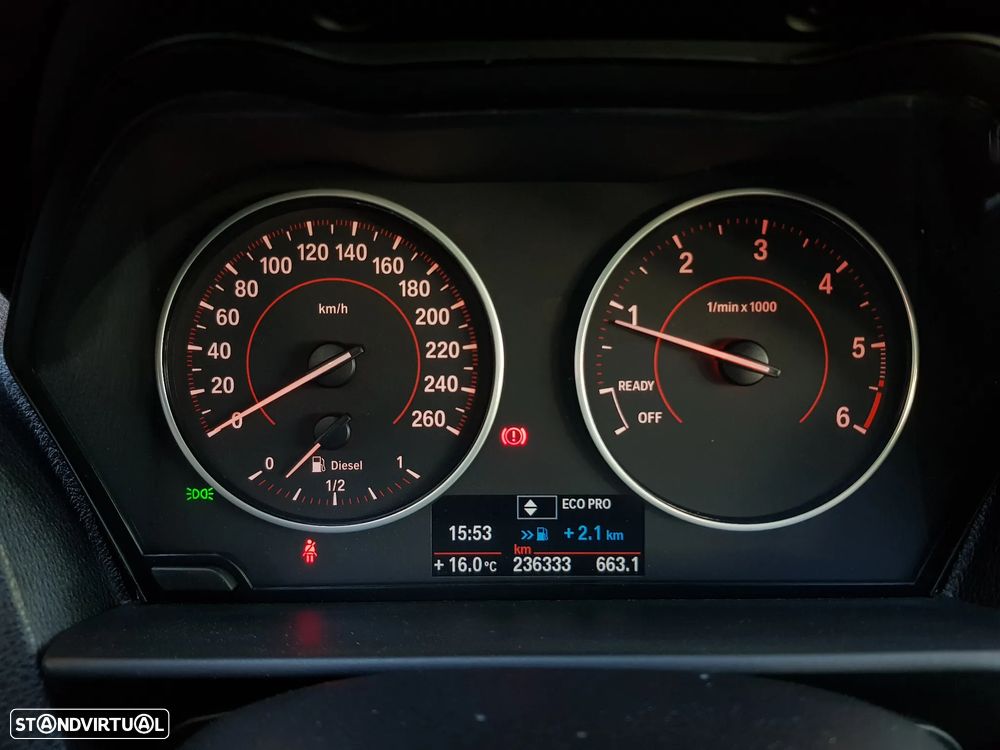 BMW 118 d xDrive Line Sport - 24