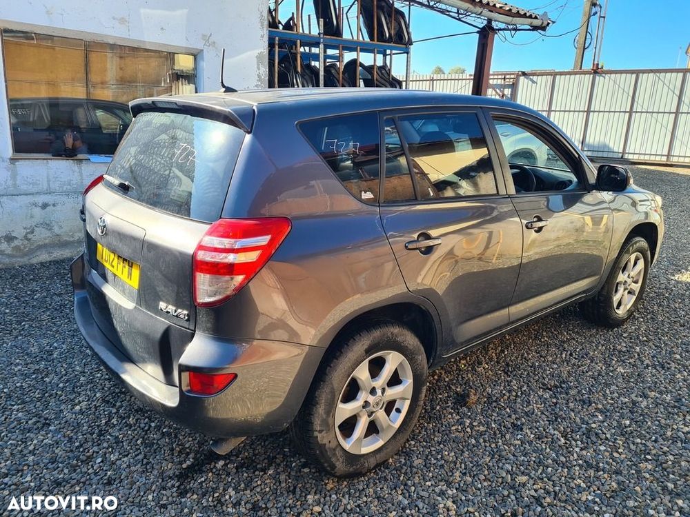 Dezmembrari dezmembrez  Toyota RAV 4 III Facelift 2.2 Diesel - 7