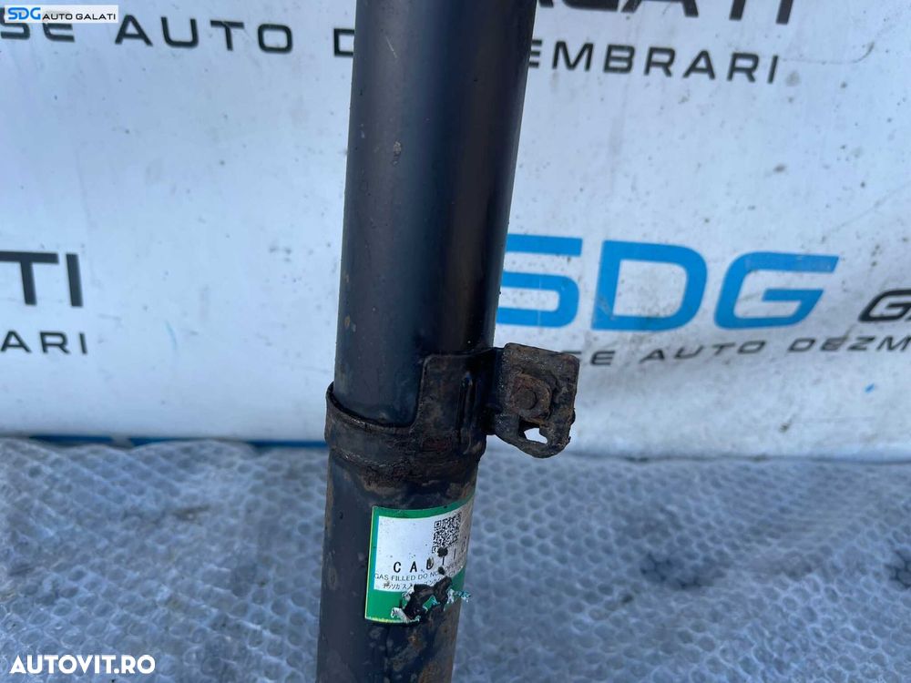 Amortizor Telescop cu Arc Fata Stanga Lexus IS IS220 2.2 D 2005 - 2010 Cod 48520-53081 - 2