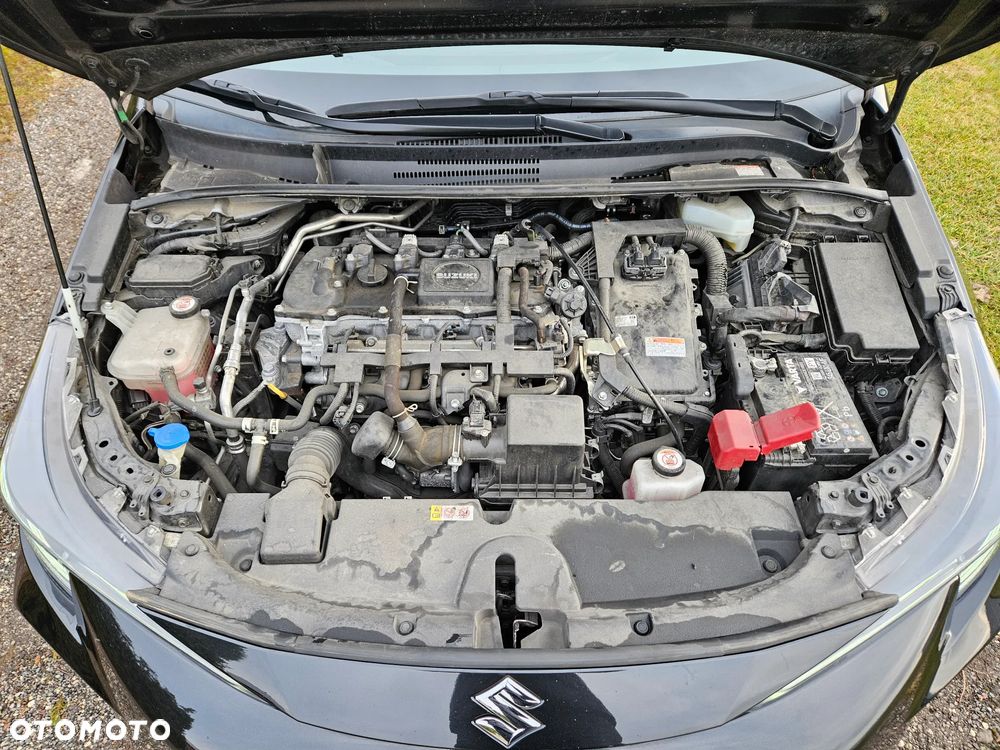 Suzuki Swace 1.8 Hybrid CVT Comfort+ - 10