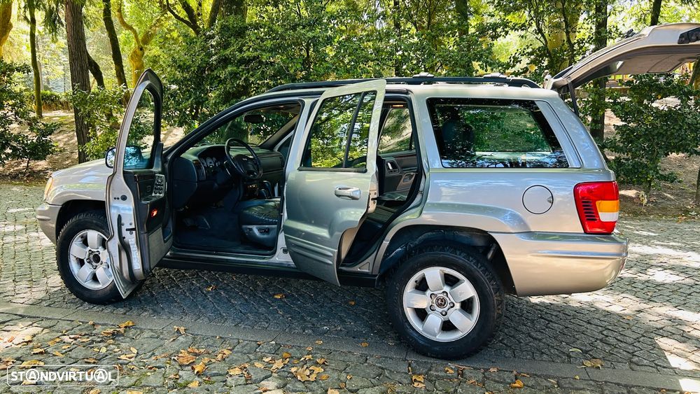 Jeep Grand Cherokee - 21