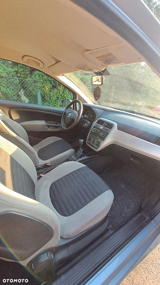 Fiat Grande Punto 1.4 8V - 10