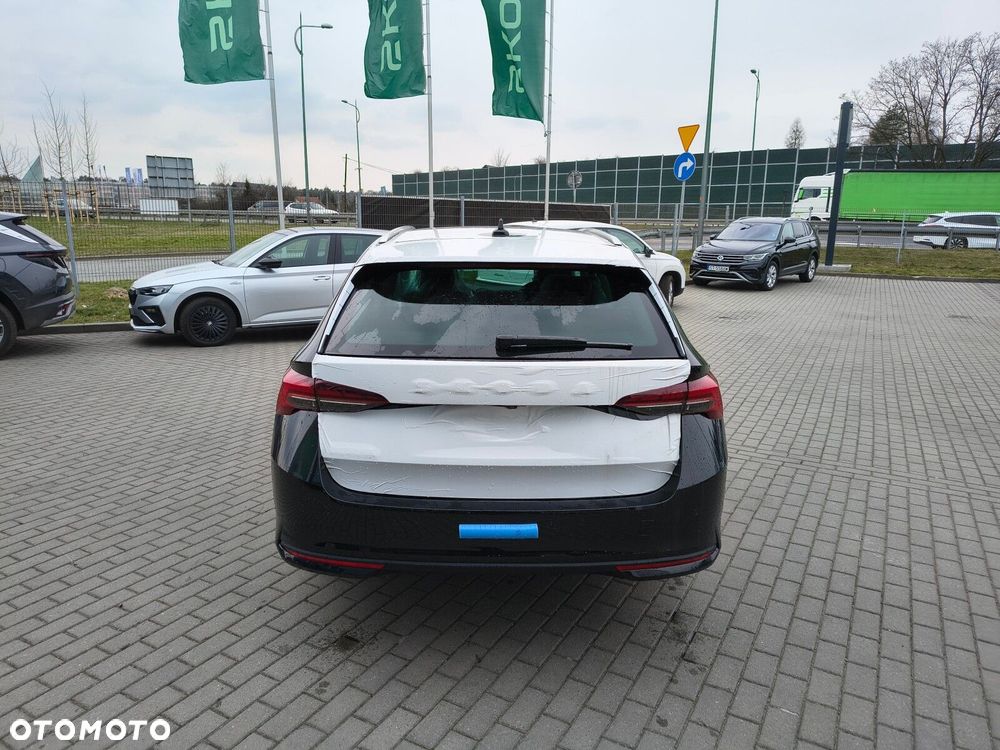 Skoda Octavia 2.0 TDI Selection DSG - 7