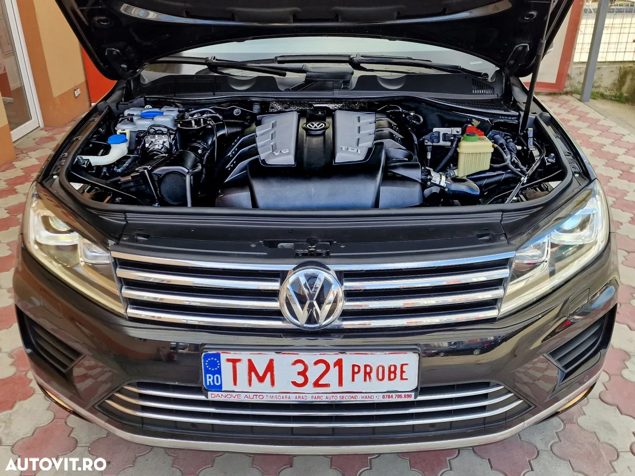 Volkswagen Touareg 3.0 V6 TDI BMT - 26