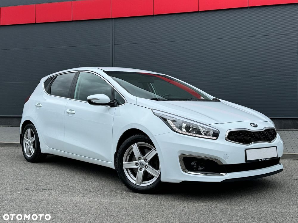 Kia Ceed 1.4 L Business Line - 2