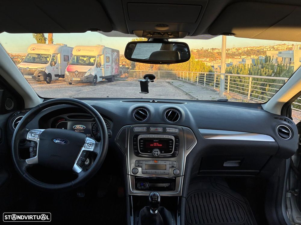 Ford Mondeo 1.8 TDCi Titanium - 14
