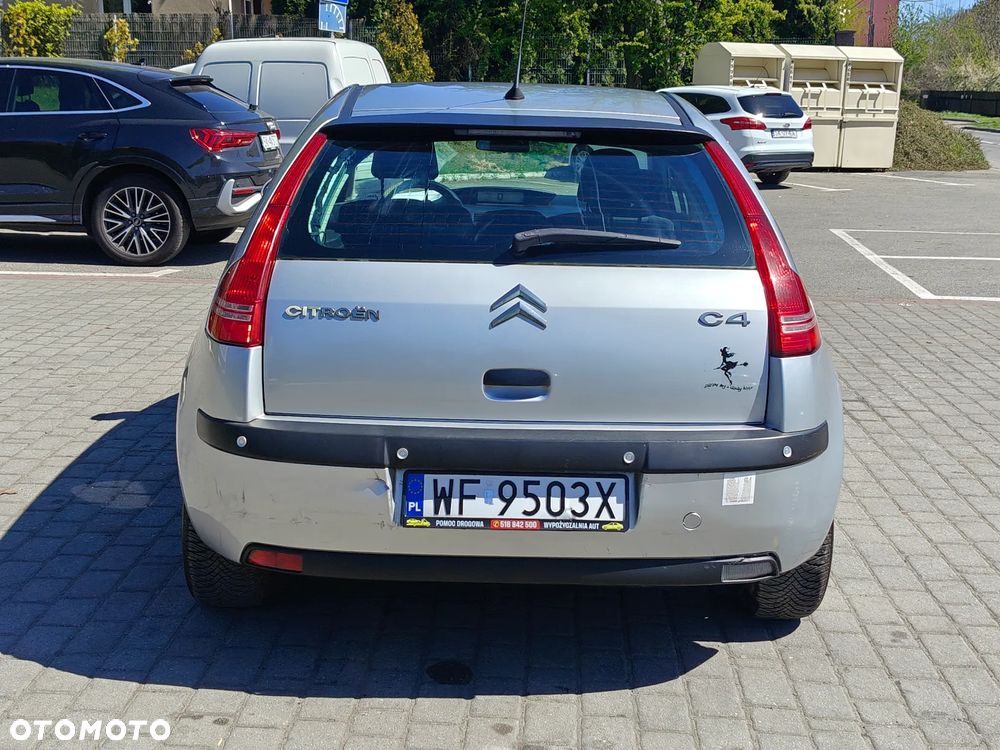 Citroën C4 1.4 16V Impress - 9