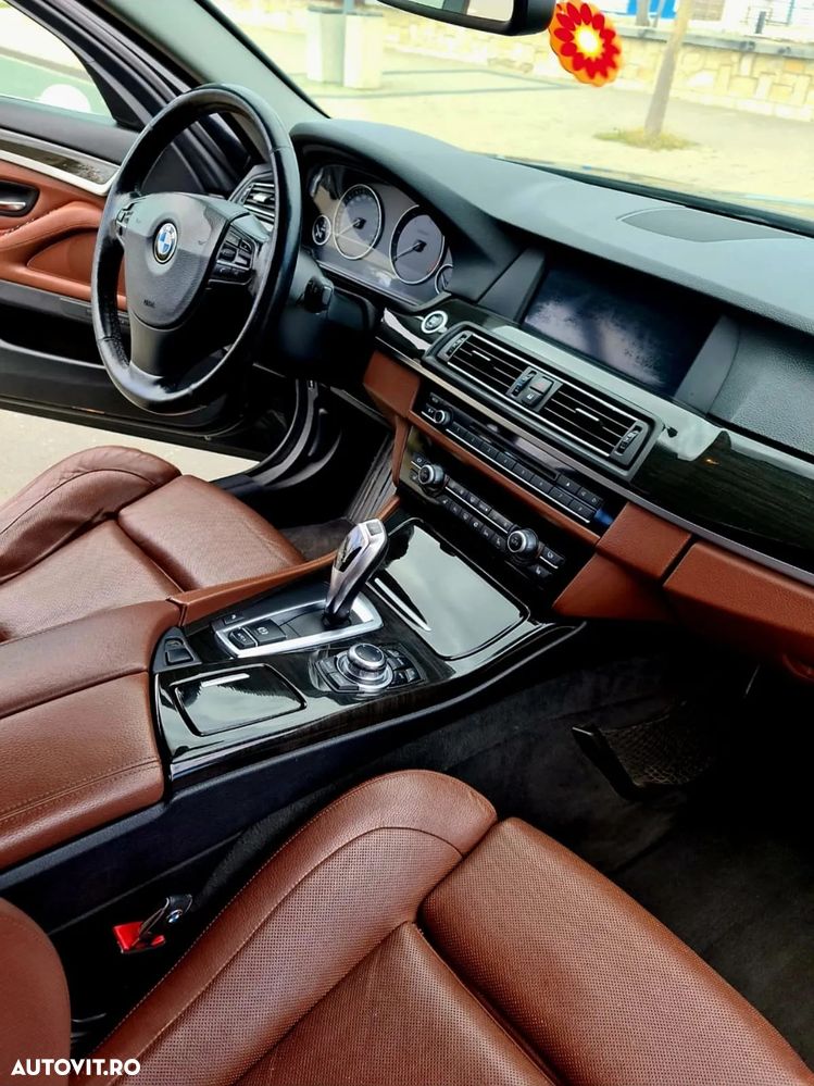 BMW Seria 5 530d Aut. - 7
