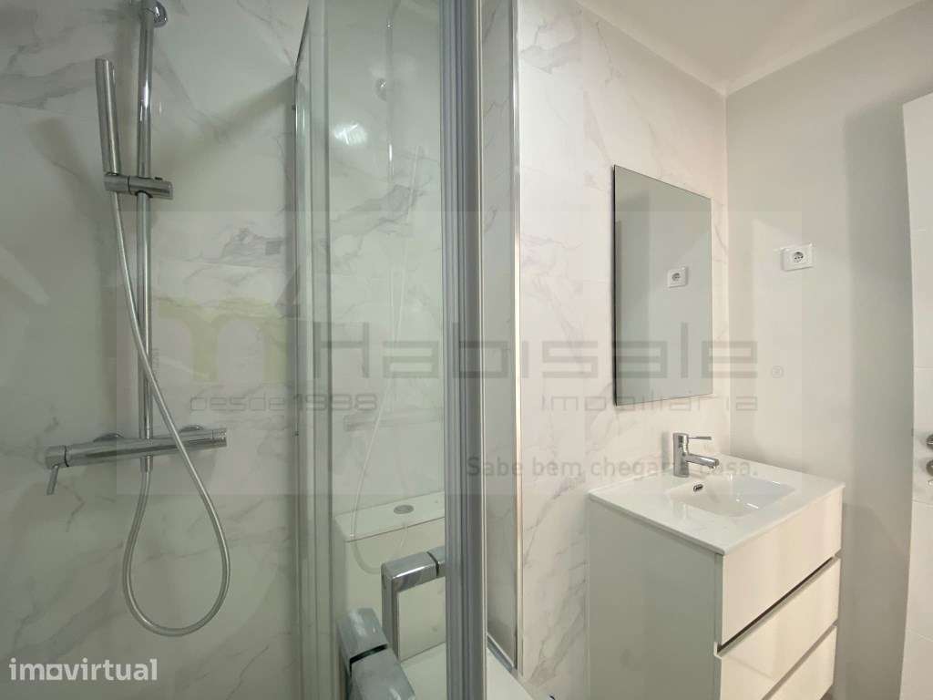 Apartamento T3 totalmente remodelado com terraço de 84 m² Centro da... - Grande imagem: 4/28