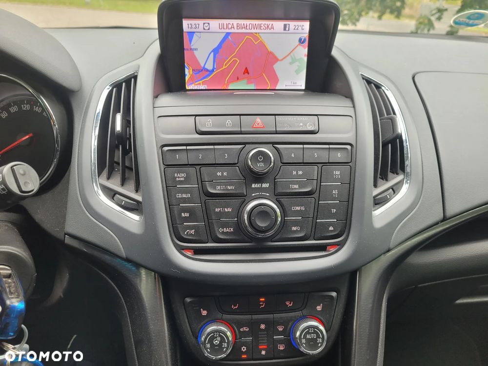 Opel Zafira - 14
