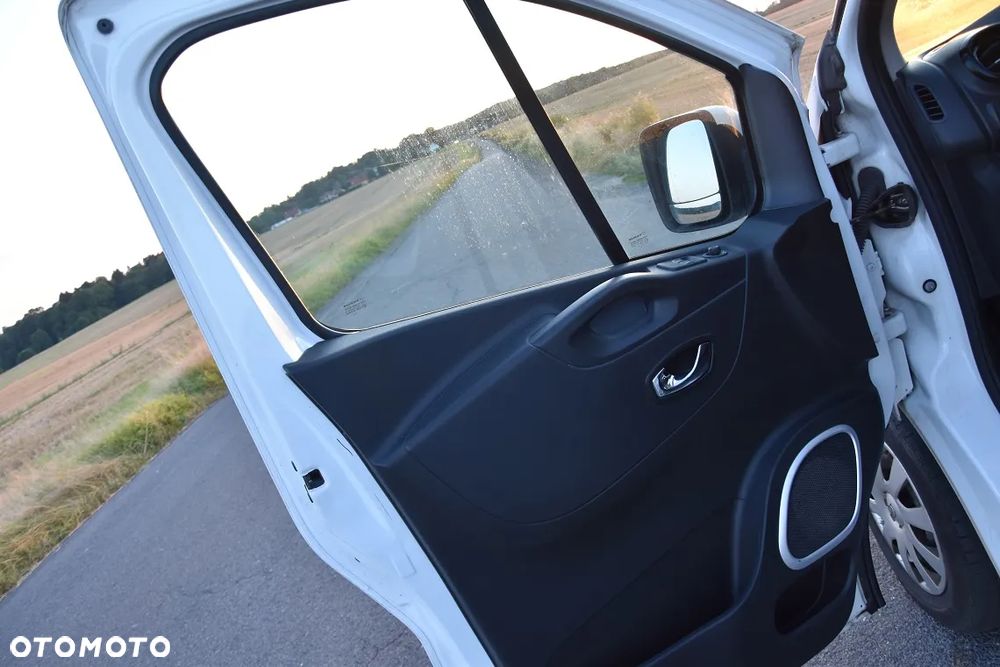 Opel VIVARO L2H1 NAWIGACJA HAK - 17