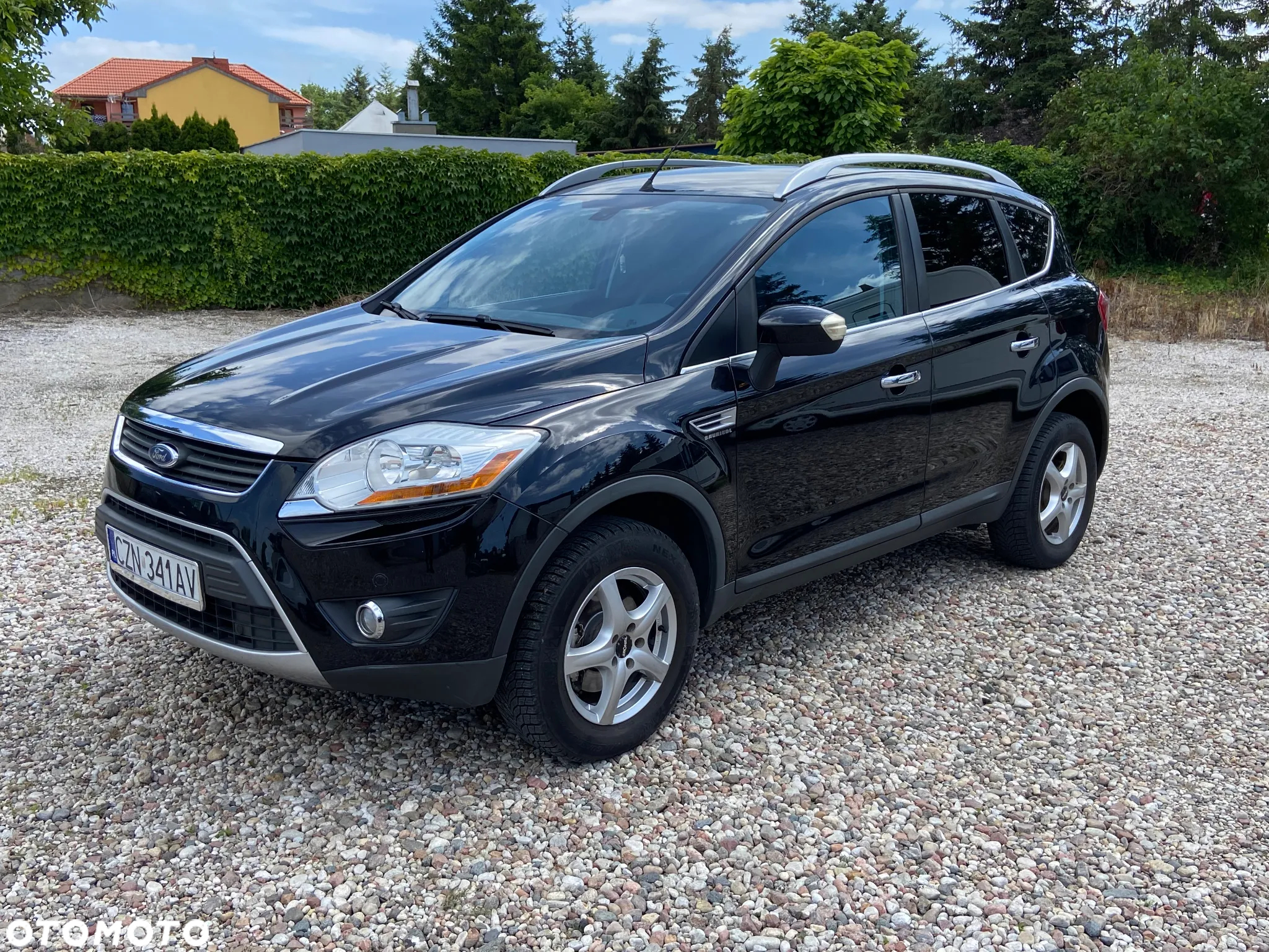 Ford Kuga 2.0 TDCi 4x4 Titanium - 4