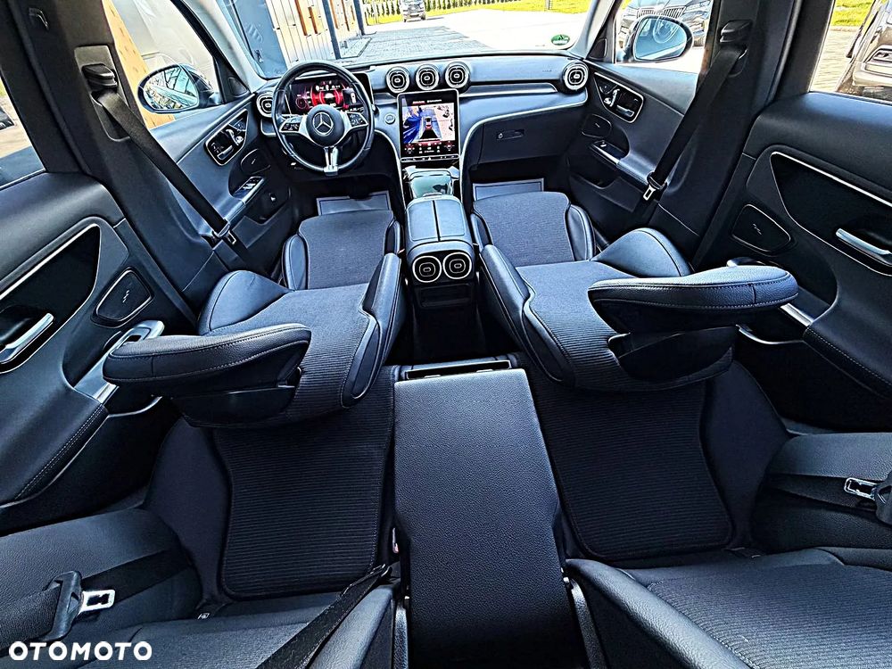 Mercedes-Benz Klasa C 220 d 9G-TRONIC 4Matic Avantgarde - 15