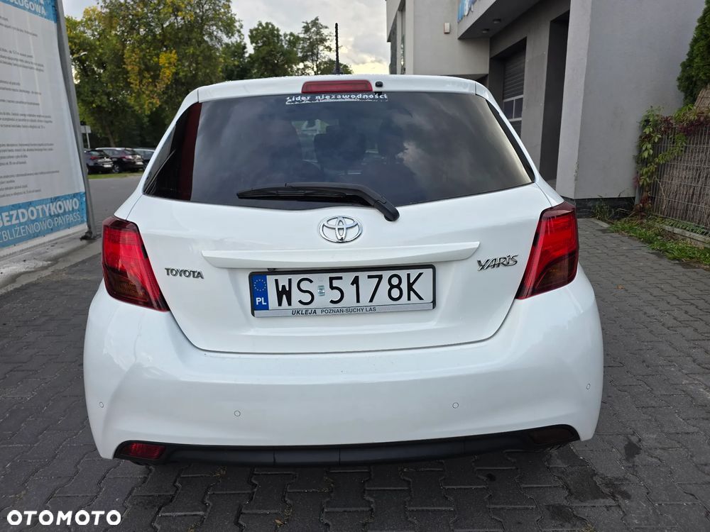 Toyota Yaris 1.33 Premium - 5