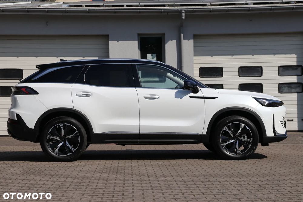 BAIC 7 - 7