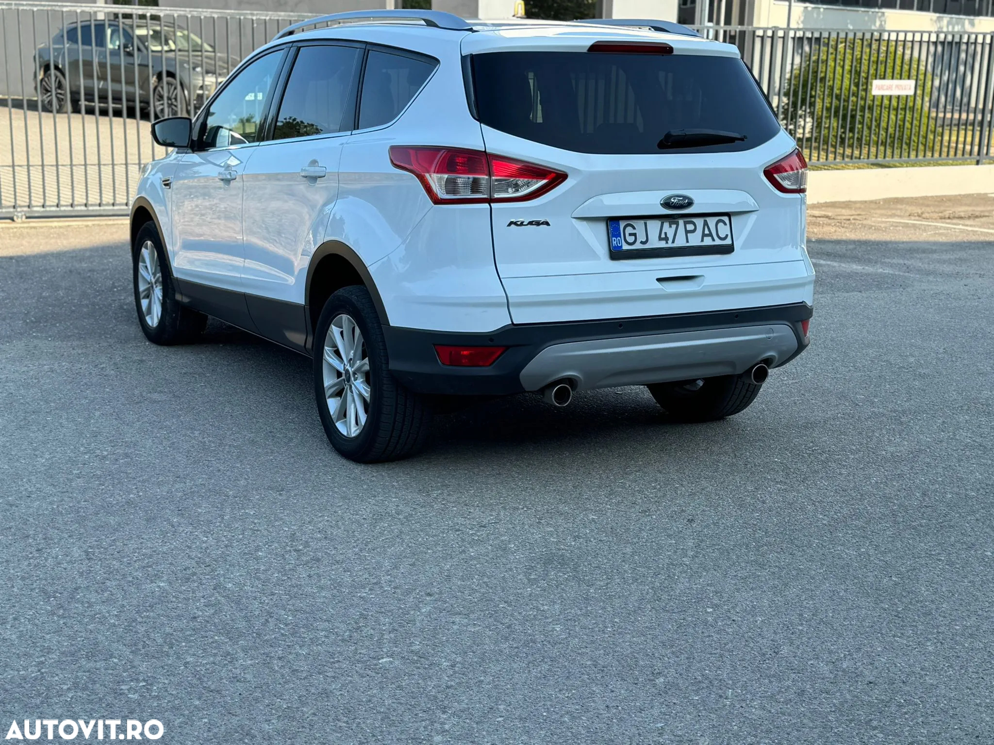 Ford Kuga - 6