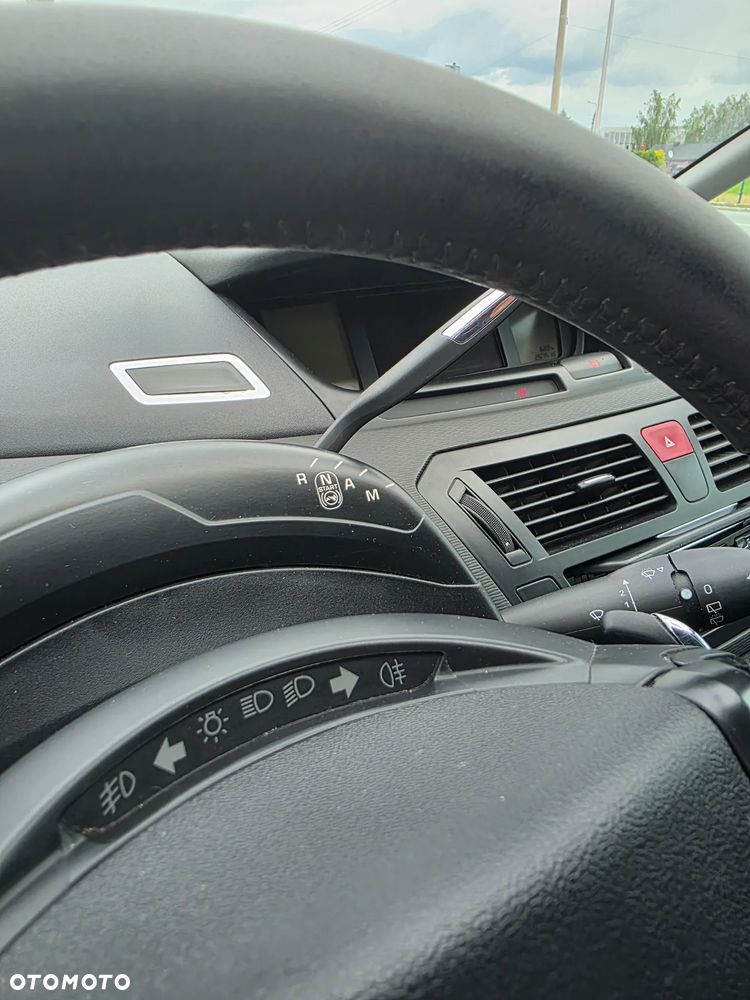 Citroën C4 Picasso - 17