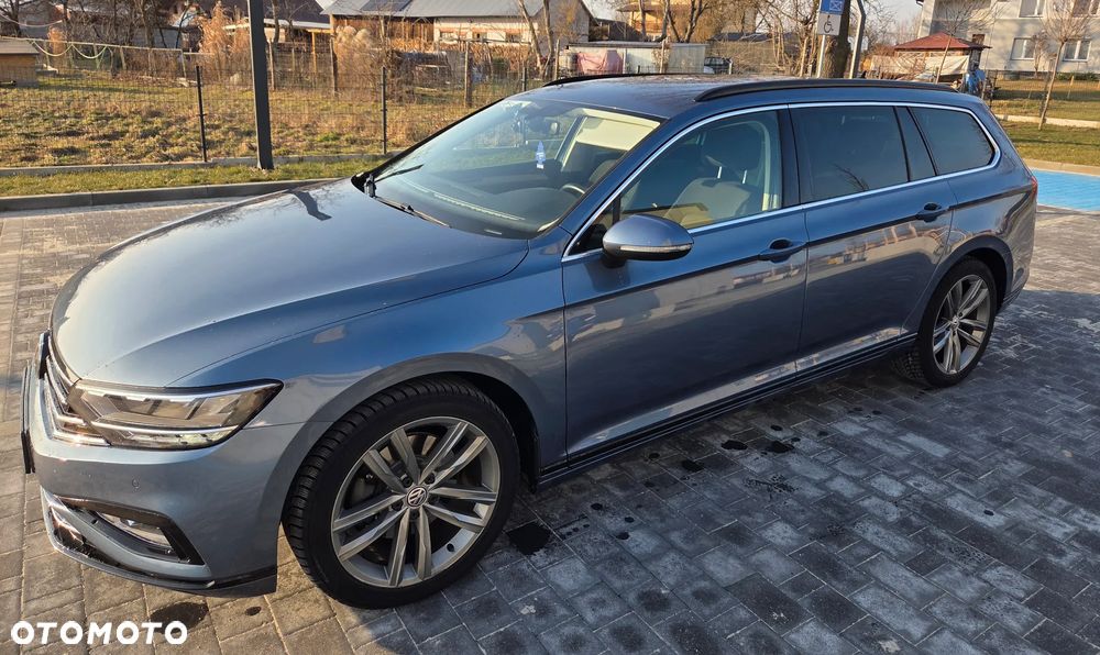 Volkswagen Passat ver-2-0-tdi-scr-dsg-comfortline - 1