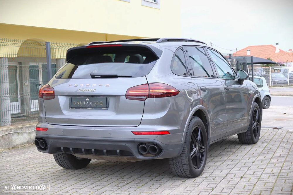 Porsche Cayenne S E-Hybrid - 7