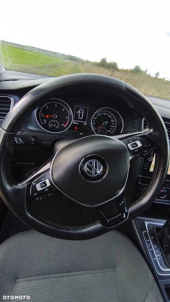 Volkswagen Golf - 4