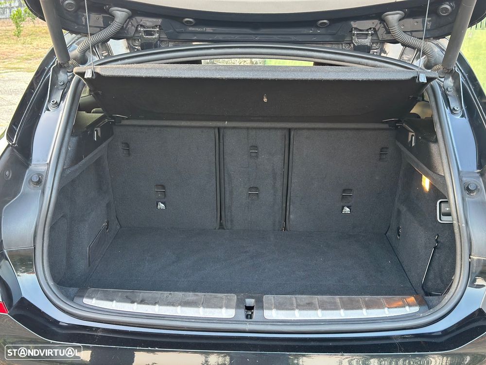 BMW X2 16 d sDrive Advantage - 38