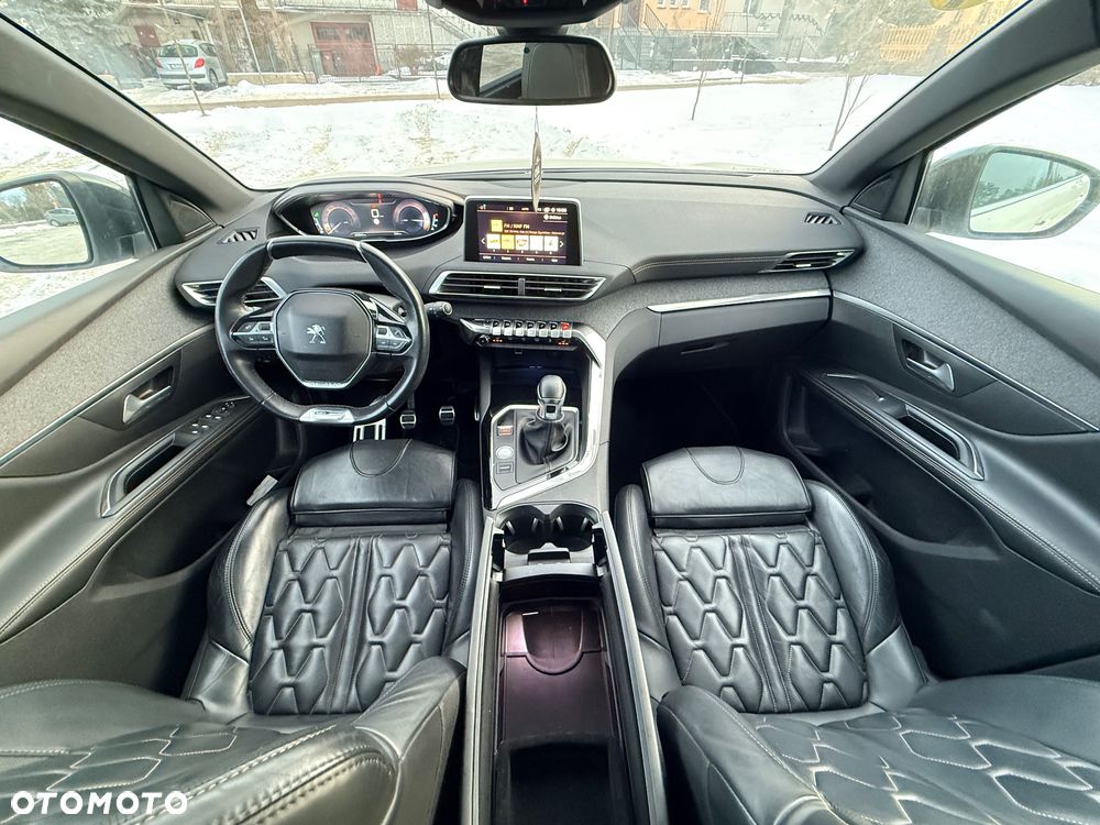 Peugeot 5008 BlueHDi 150 Allure - 17