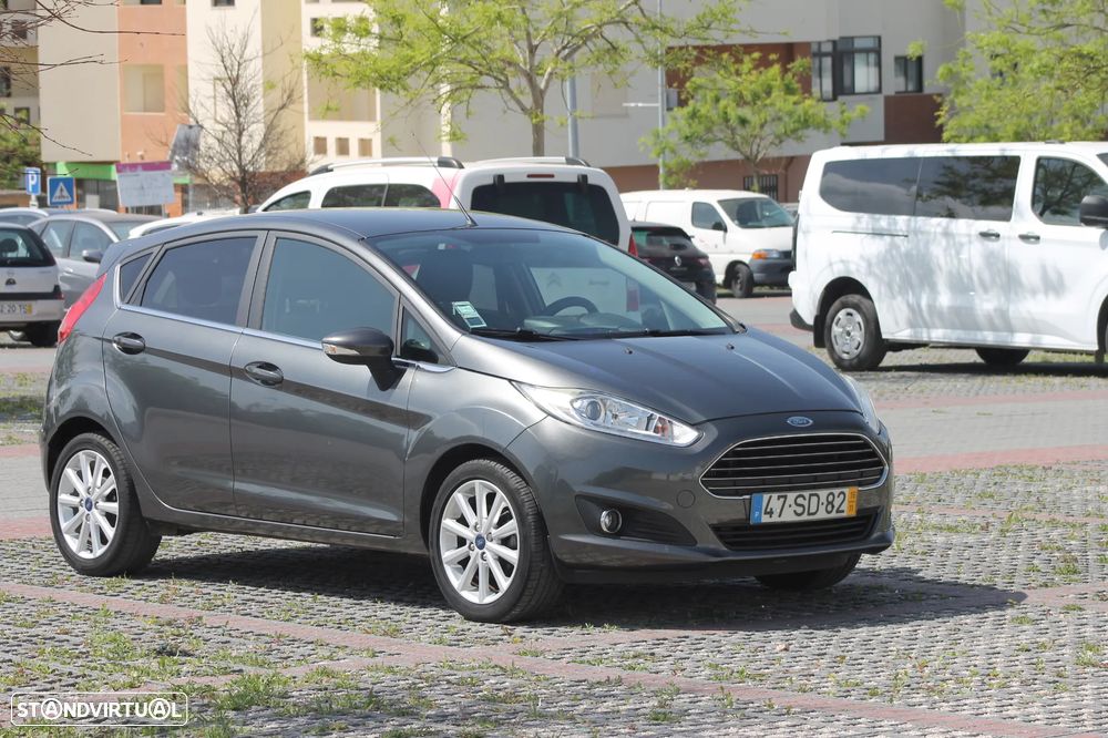 Ford Fiesta 1.5 TDCi Titanium - 12