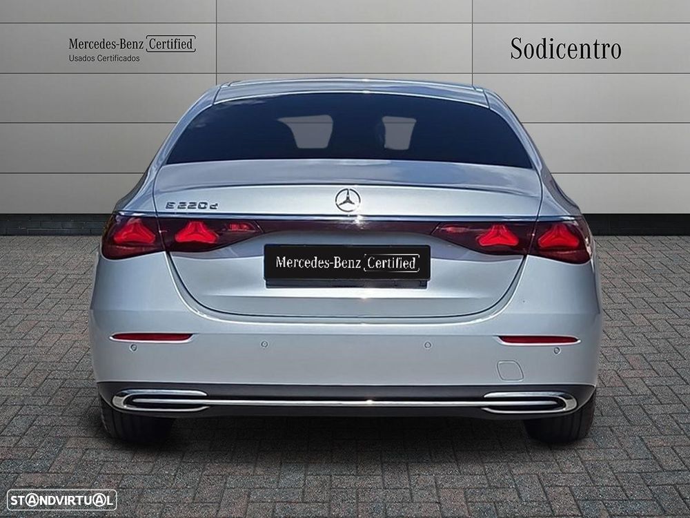 Mercedes-Benz E 220 d - 9