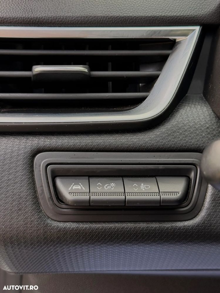 Renault Clio V full hybrid 145 Techno - 28