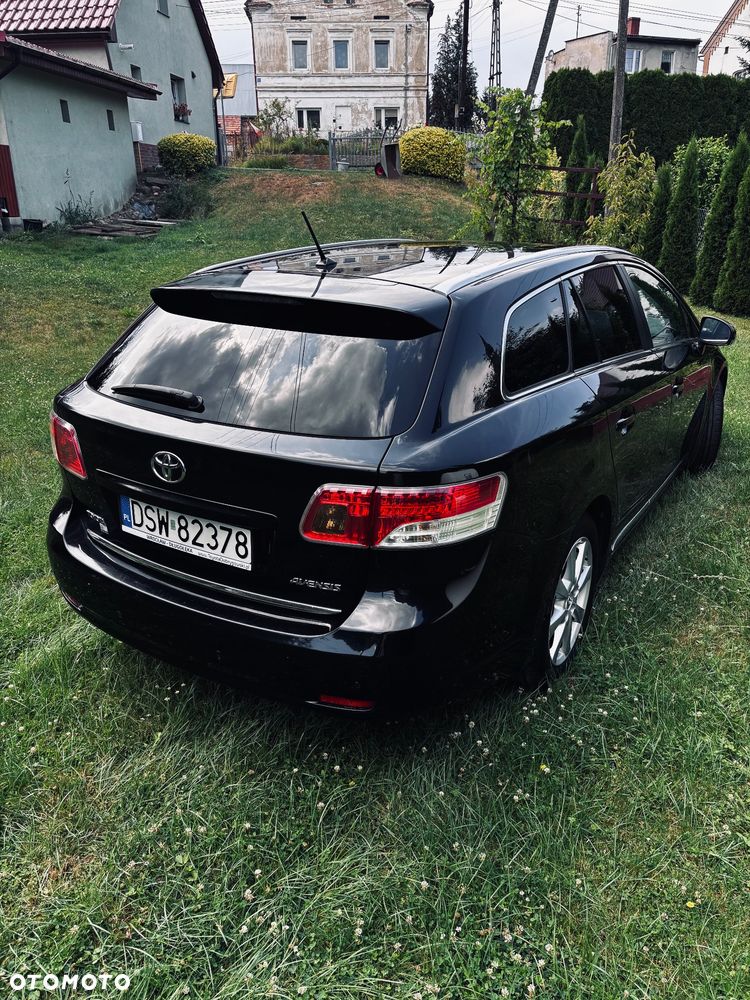 Toyota Avensis 2.0 D-4D Platinium - 20