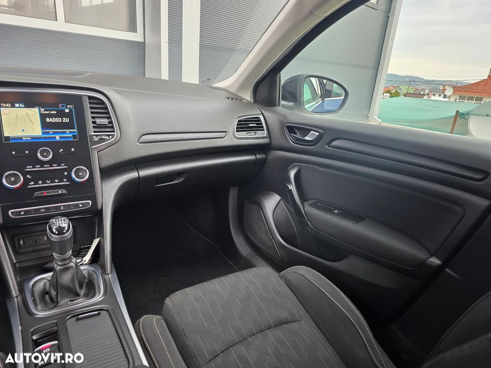 Renault Megane ENERGY dCi 110 INTENS - 16