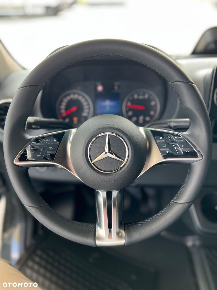 Mercedes-Benz Sprinter 317 CDI KA OM654 - 12