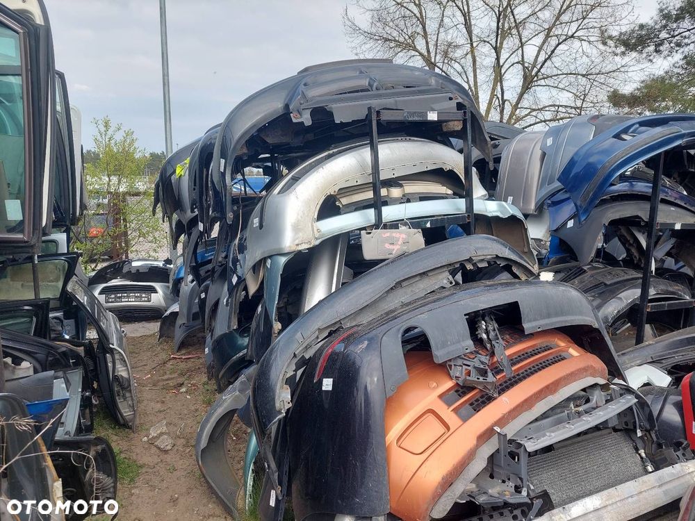 KOMPLETNY TYŁ KLAPA BAGAŻNIKA ZDERZAK TYŁ LAMPY FORD MONDEO MK3 SEDAN G0 - 16