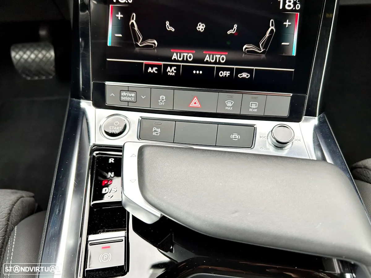 Audi e-tron 55 quattro S line - 21