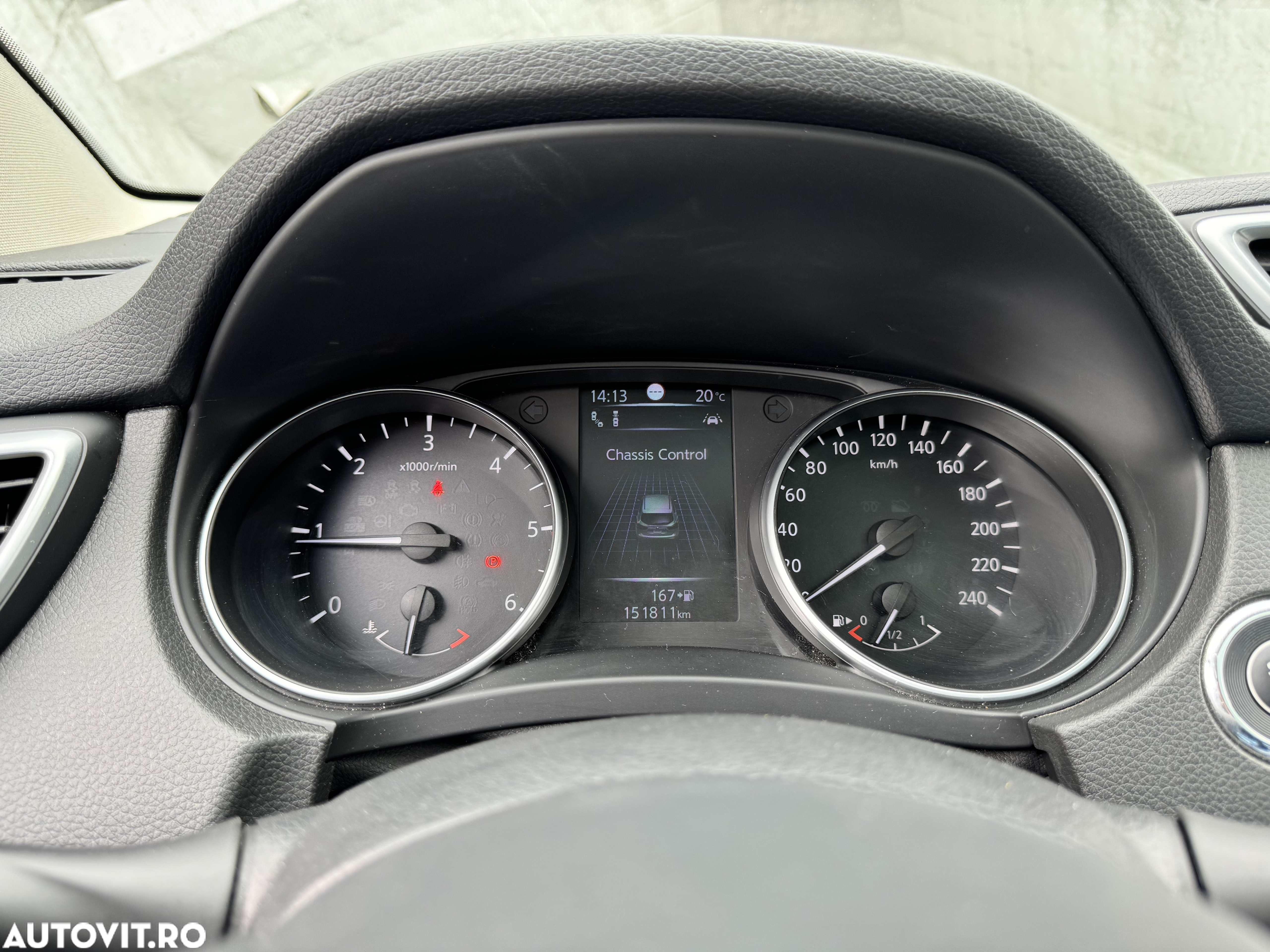 Nissan Qashqai 1.6 DCI Xtronic TEKNA+ - 35
