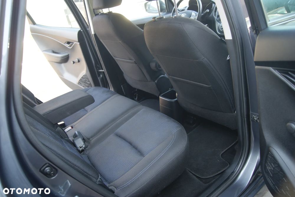 Hyundai ix20 1.4 Comfort - 16