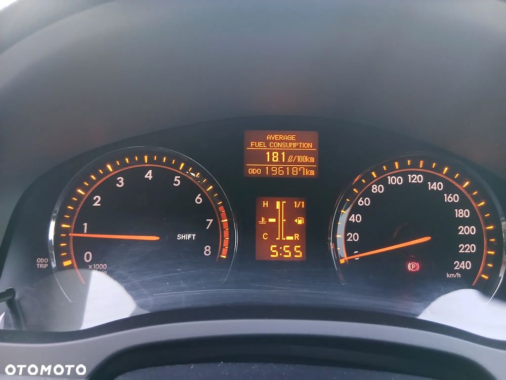 Toyota Avensis - 21