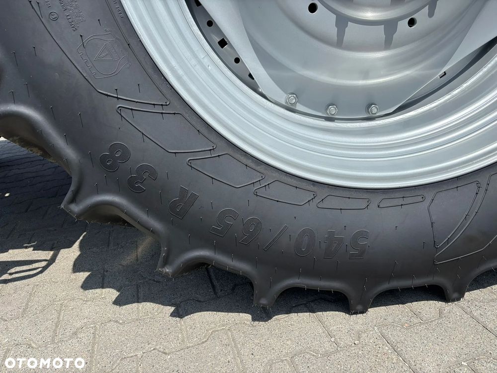 Case IH Farmall C110 - 24