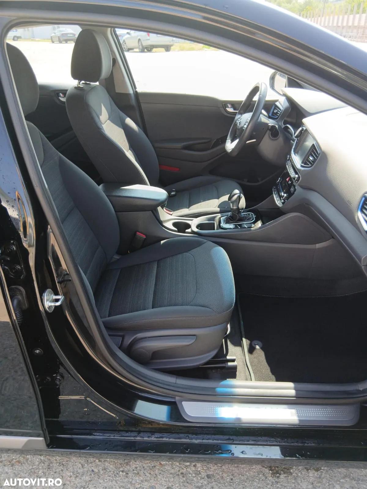 Hyundai IONIQ Hybrid 1.6 GDI - 14
