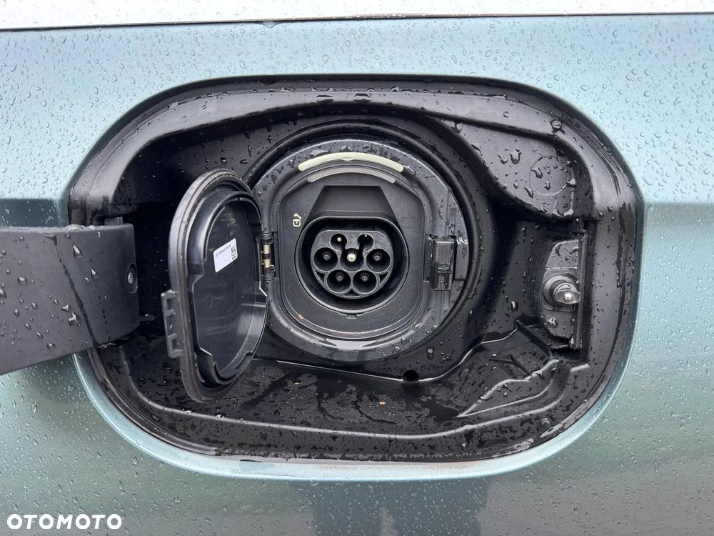 Mercedes-Benz Klasa E 220 d T 4Matic 9G-TRONIC Edition AMG Line - 35