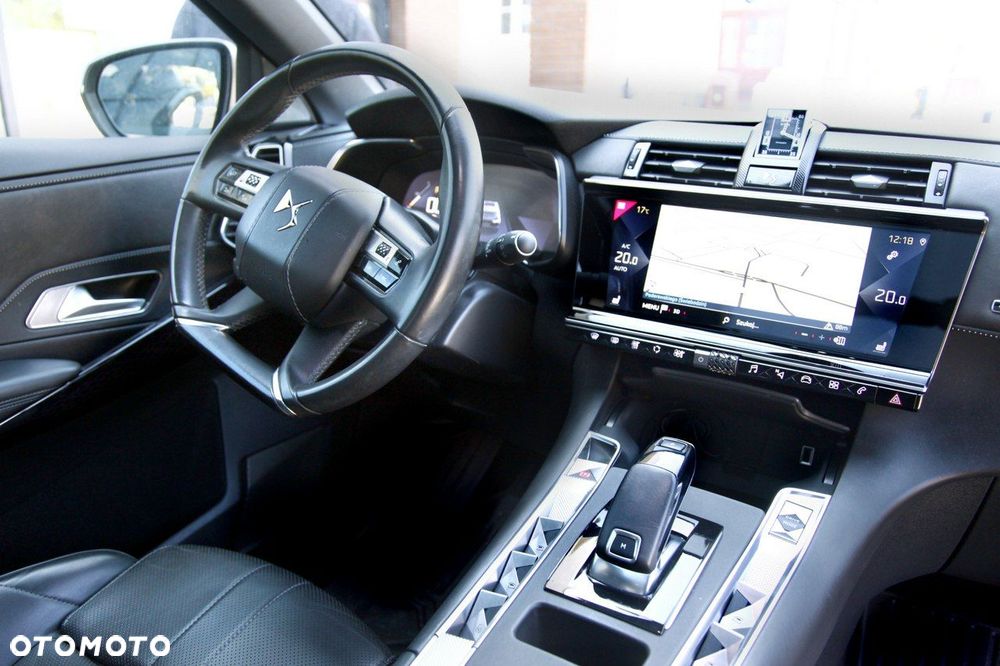 DS Automobiles DS 7 Crossback - 15