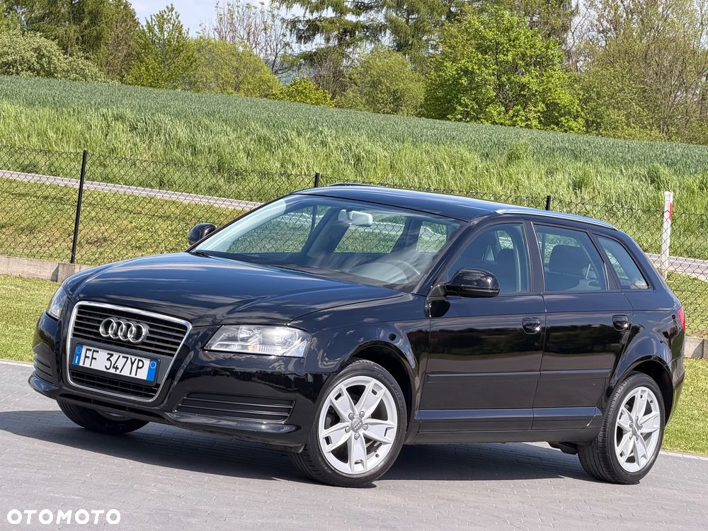 Audi A3 Sportback 1.6 Attraction - 2